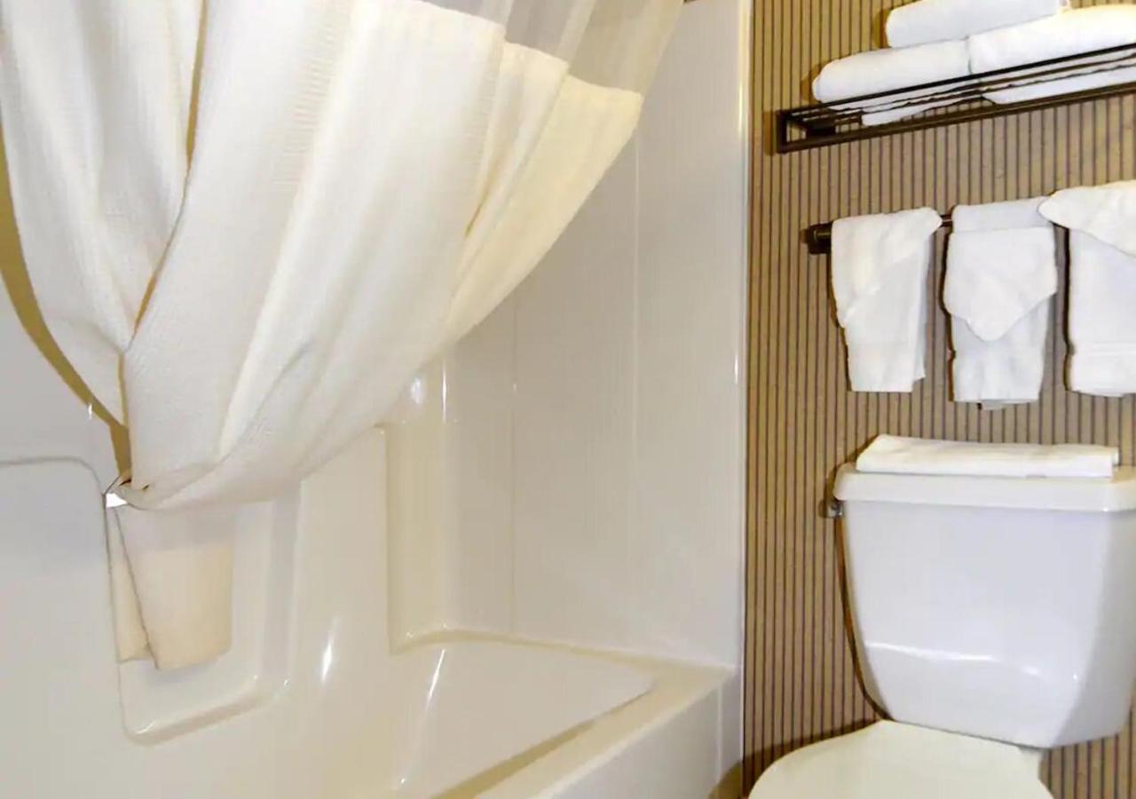 Norwood Inn & Suites Eagan St Paul & Mall Of America Ngoại thất bức ảnh