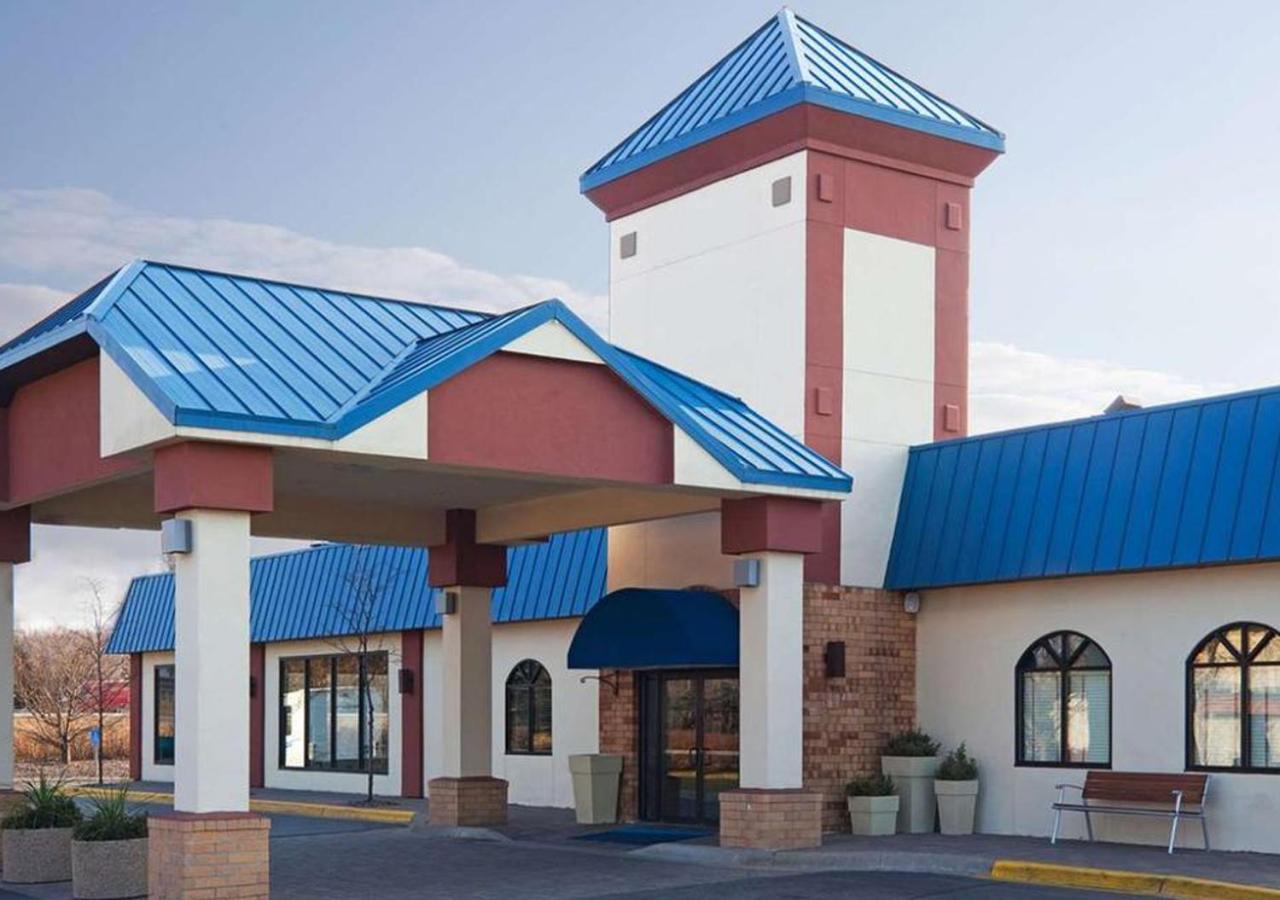 Norwood Inn & Suites Eagan St Paul & Mall Of America Ngoại thất bức ảnh