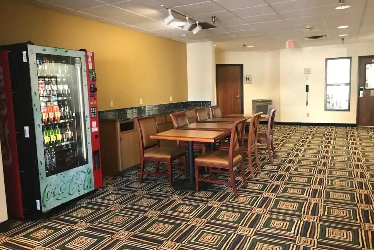 Norwood Inn & Suites Eagan St Paul & Mall Of America Ngoại thất bức ảnh